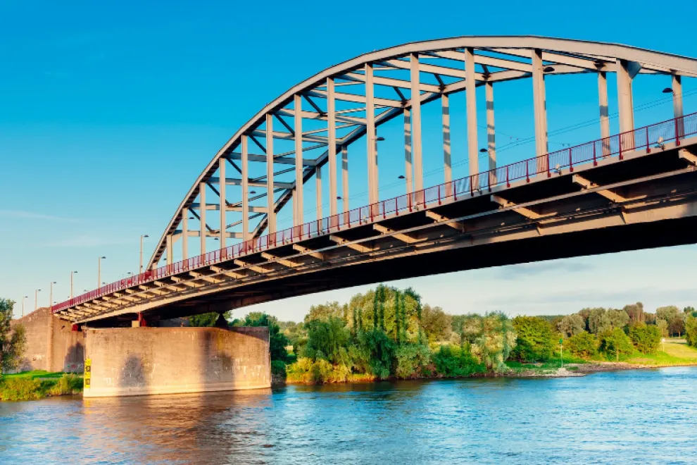 Arnhem-min